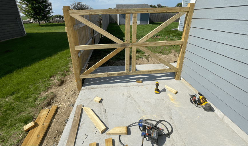 FENCE REPAIR